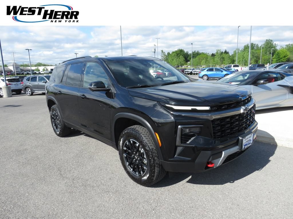 2025 Chevrolet Traverse AWD Z71's photo