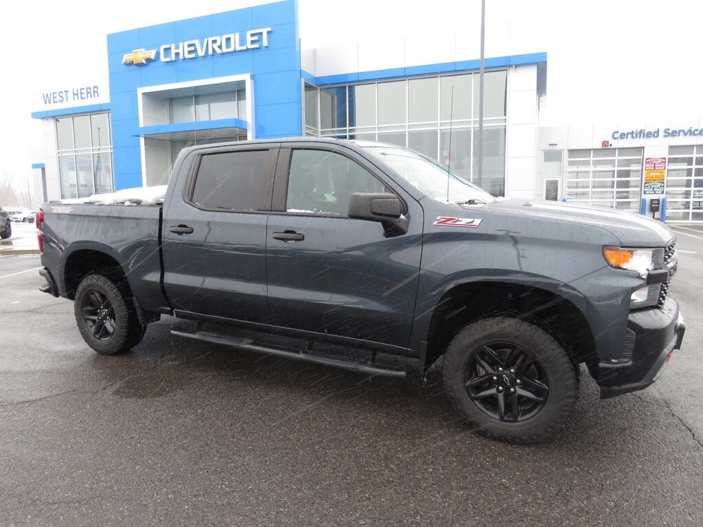 Used 2019 Chevrolet Silverado 1500 Custom Trail Boss Truck Crew Cab