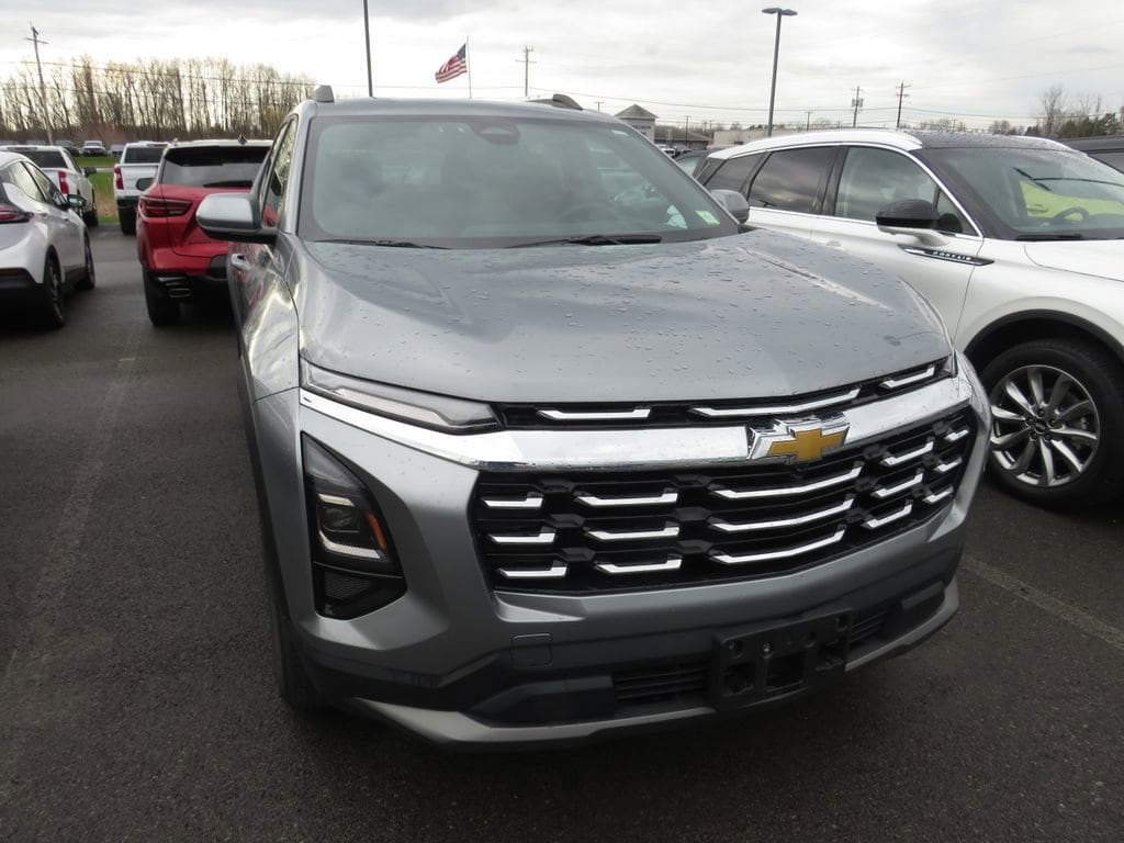 Used 2025 Chevrolet Equinox LT SUV