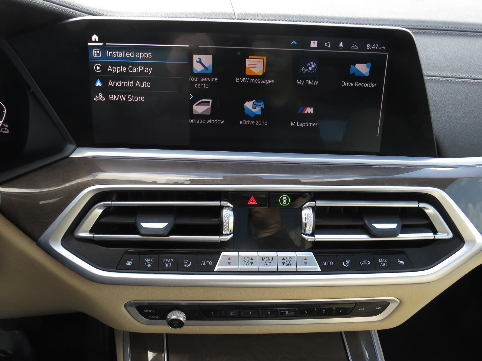 2022 BMW X5 28