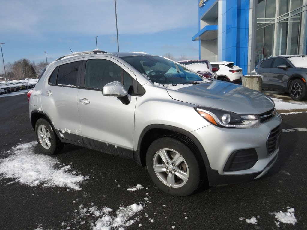 Used 2022 Chevrolet Trax LT SUV