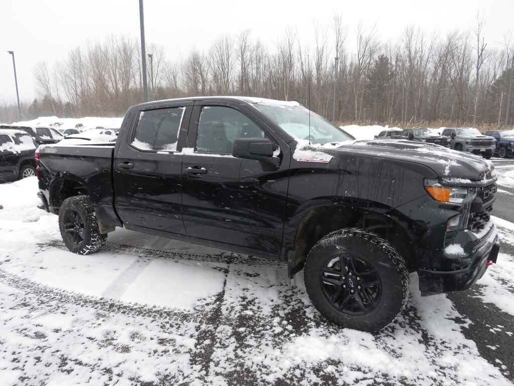 Used 2023 Chevrolet Silverado 1500 Custom Trail Boss Truck Crew Cab