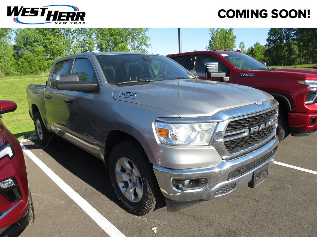 2023 RAM 1500 Big Horn/Lone Star 4x4 Crew Cab 5'7's photo