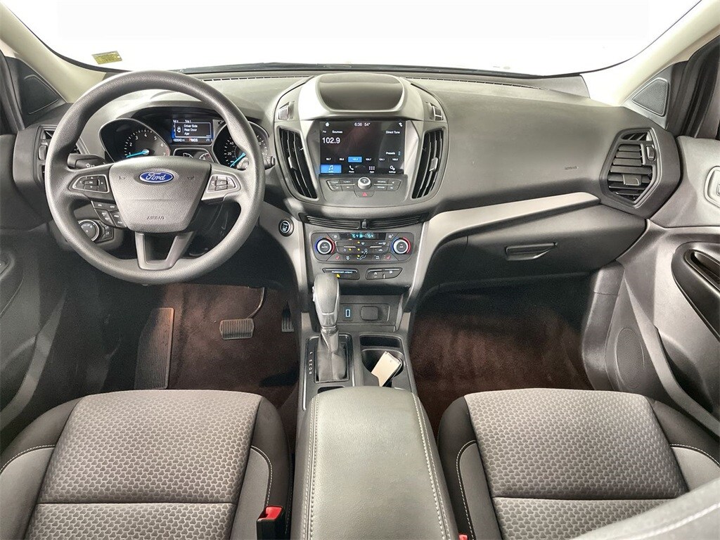 2019 Ford Escape SE photo 2