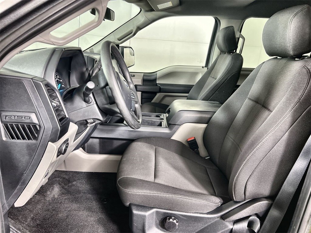 2020 Ford F-150 XL photo 3