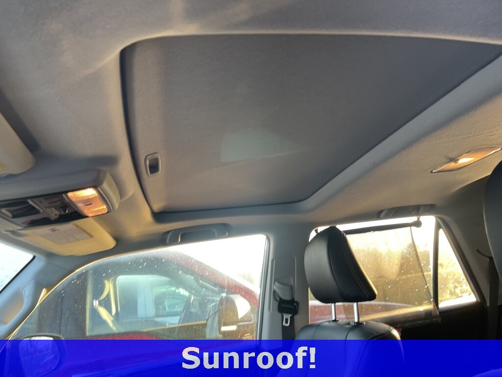 2021 Toyota 4Runner Nightshade Edition photo 4