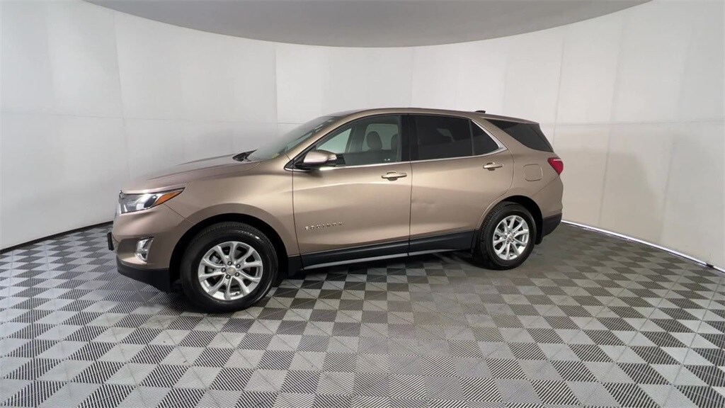 2019 Chevrolet Equinox LT photo 4