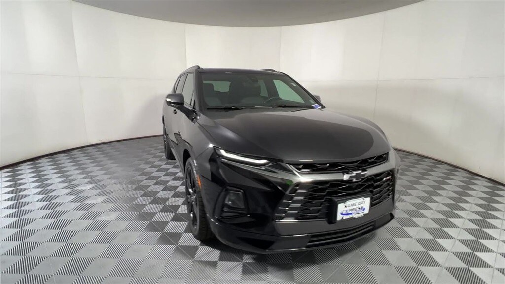 2020 Chevrolet Blazer RS photo 2