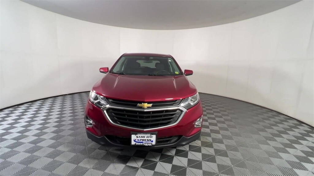 2019 Chevrolet Equinox LT photo 3