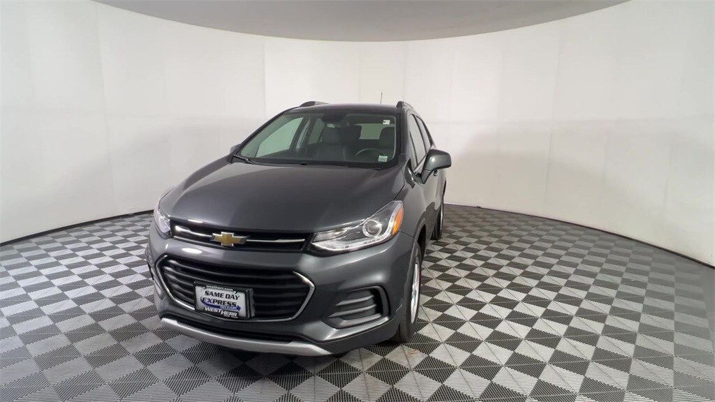 2019 Chevrolet Trax LT photo 3