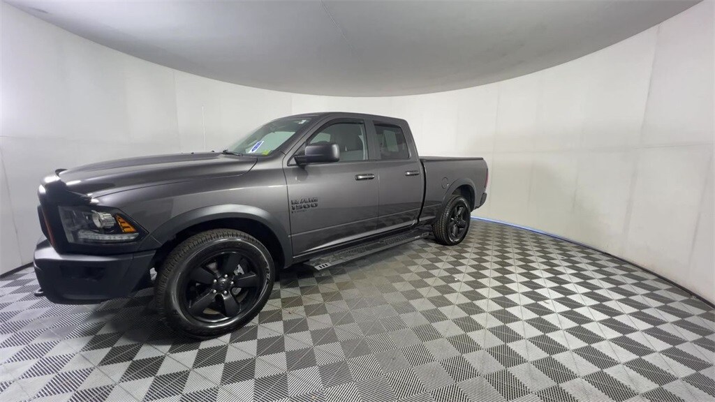 2019 Ram 1500 Classic Warlock photo 4