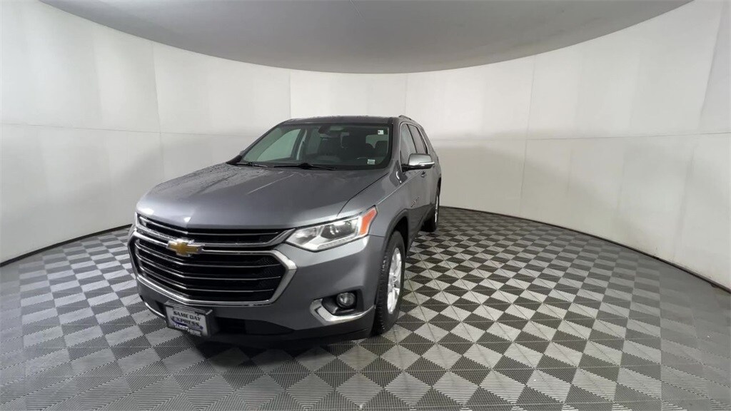 2019 Chevrolet Traverse photo 2