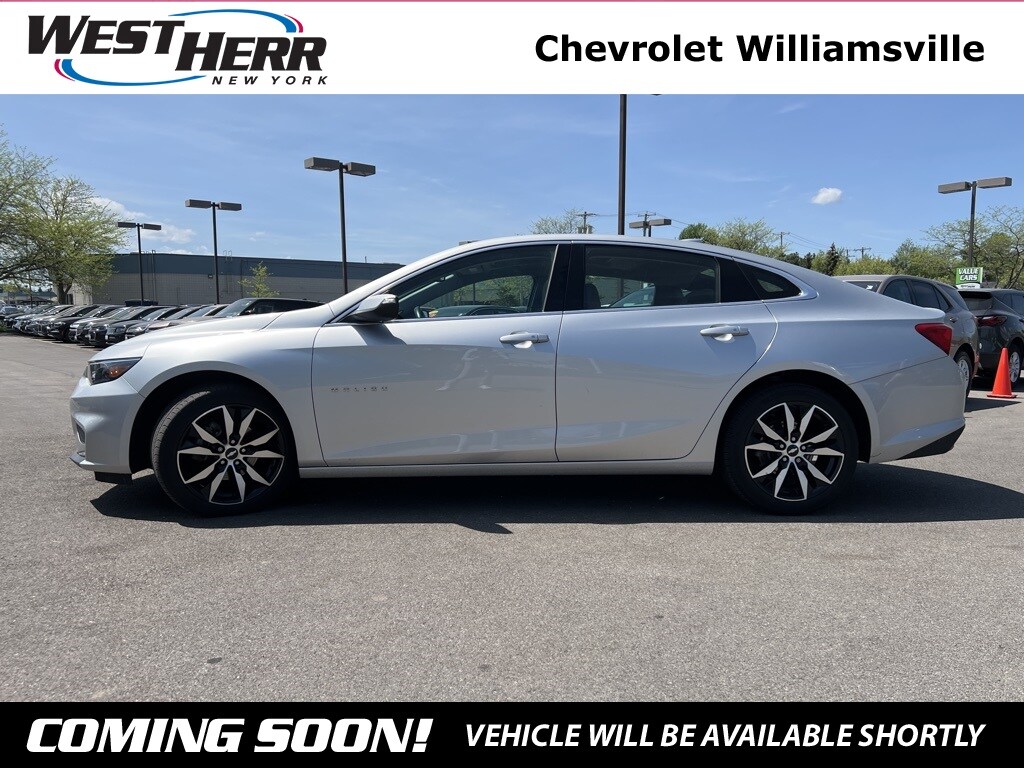 2018 Chevrolet Malibu 1LT photo 2