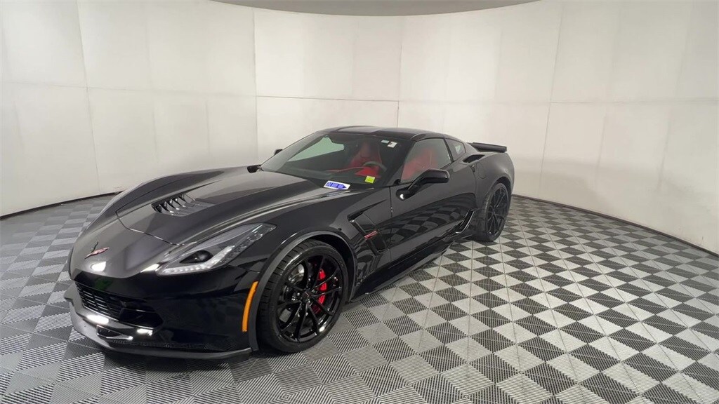 2019 Chevrolet Corvette Grand Sport 2LT photo 4