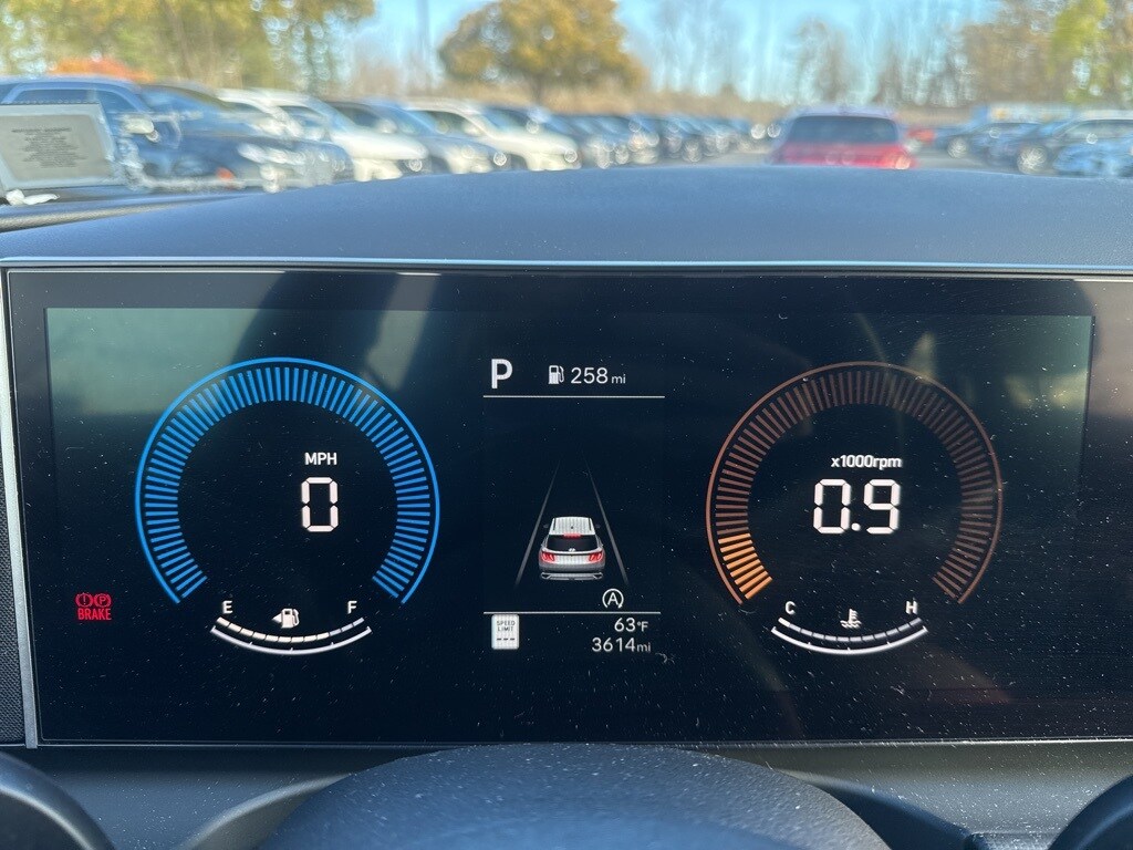 Certified 2025 Hyundai Tucson SE SUV