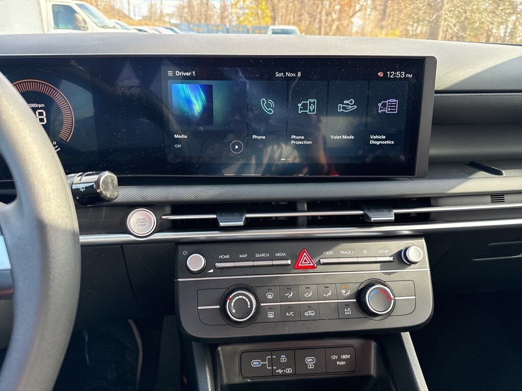 Certified 2025 Hyundai Tucson SE SUV