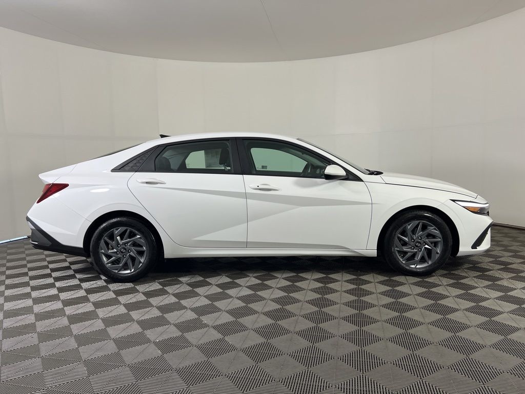Certified 2024 Hyundai Elantra SEL Sedan