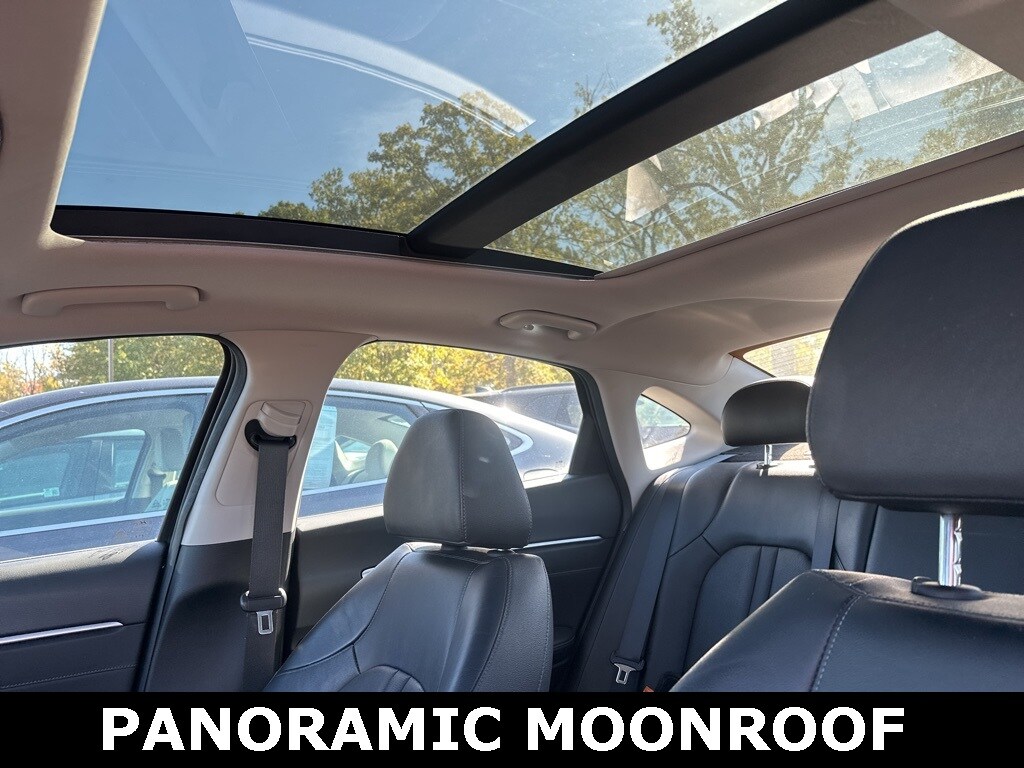 2022 Hyundai Sonata Limited photo 3