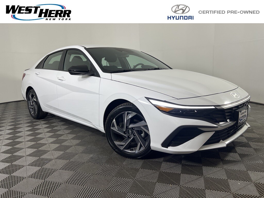 Certified 2025 Hyundai Elantra SEL Sport Sedan