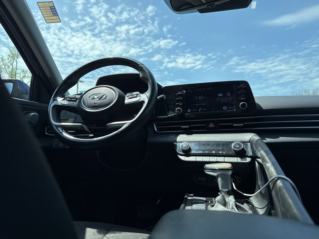 2022 Hyundai Elantra SEL - Photo 12