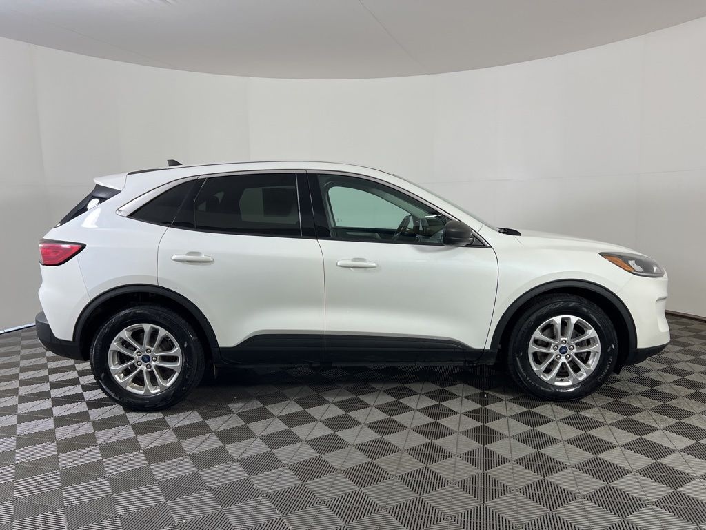 Used 2022 Ford Escape SE SUV