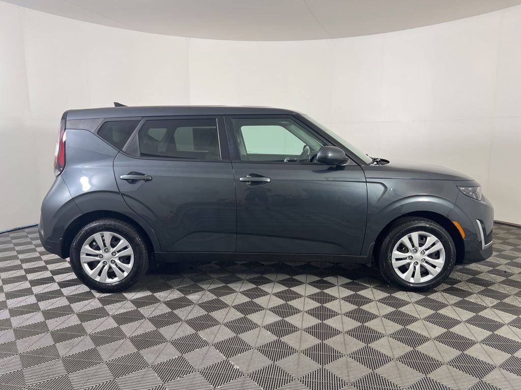 Used 2024 Kia Soul LX Hatchback