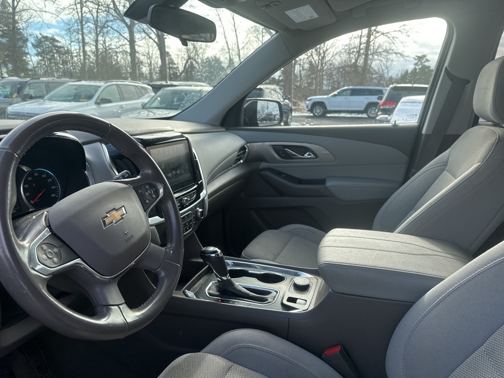 Used 2019 Chevrolet Traverse LT Cloth w/1LT SUV