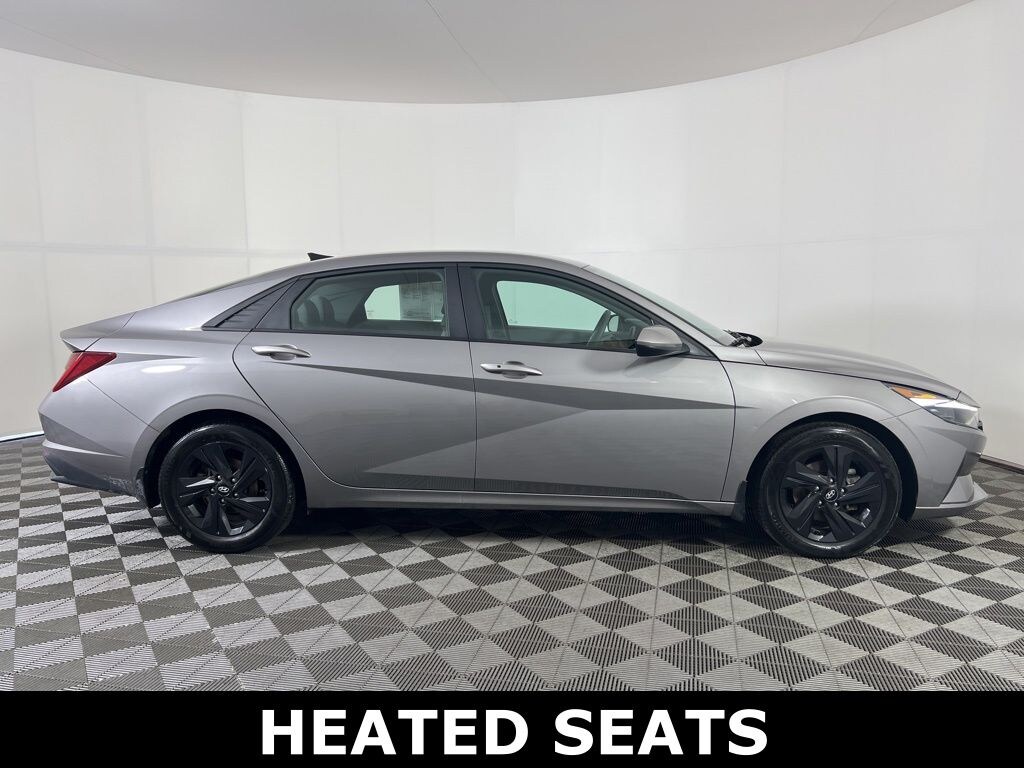 Certified 2022 Hyundai Elantra Hybrid Blue Sedan