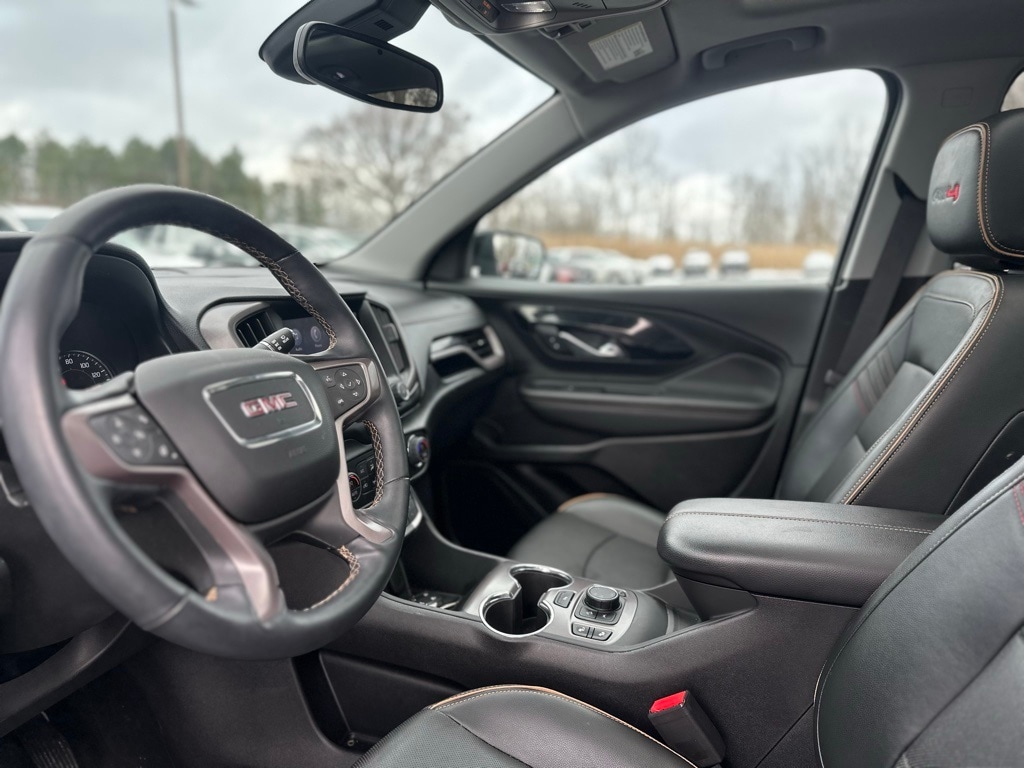 Used 2023 GMC Terrain AT4 SUV