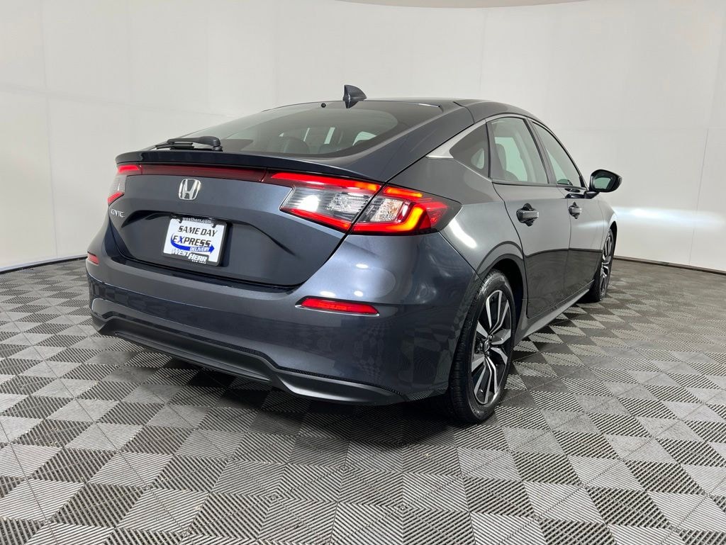 Used 2024 Honda Civic EX-L Hatchback