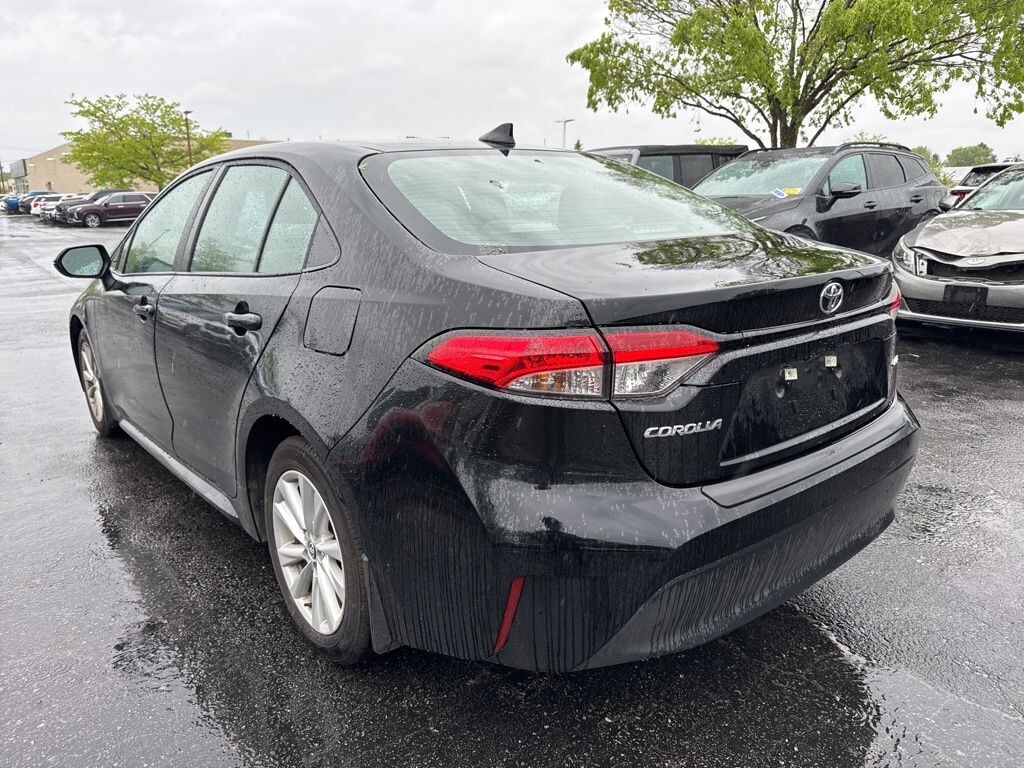 Used 2025 Toyota Corolla LE Sedan
