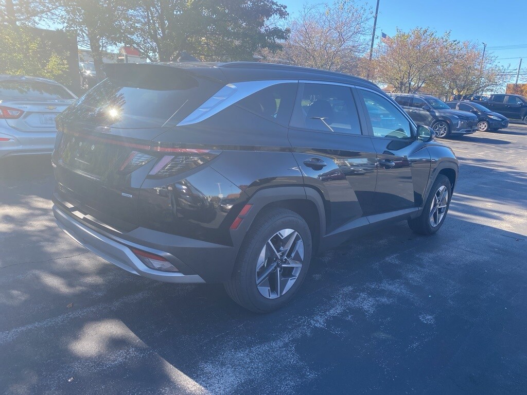 Certified 2025 Hyundai Tucson SEL Convenience SUV