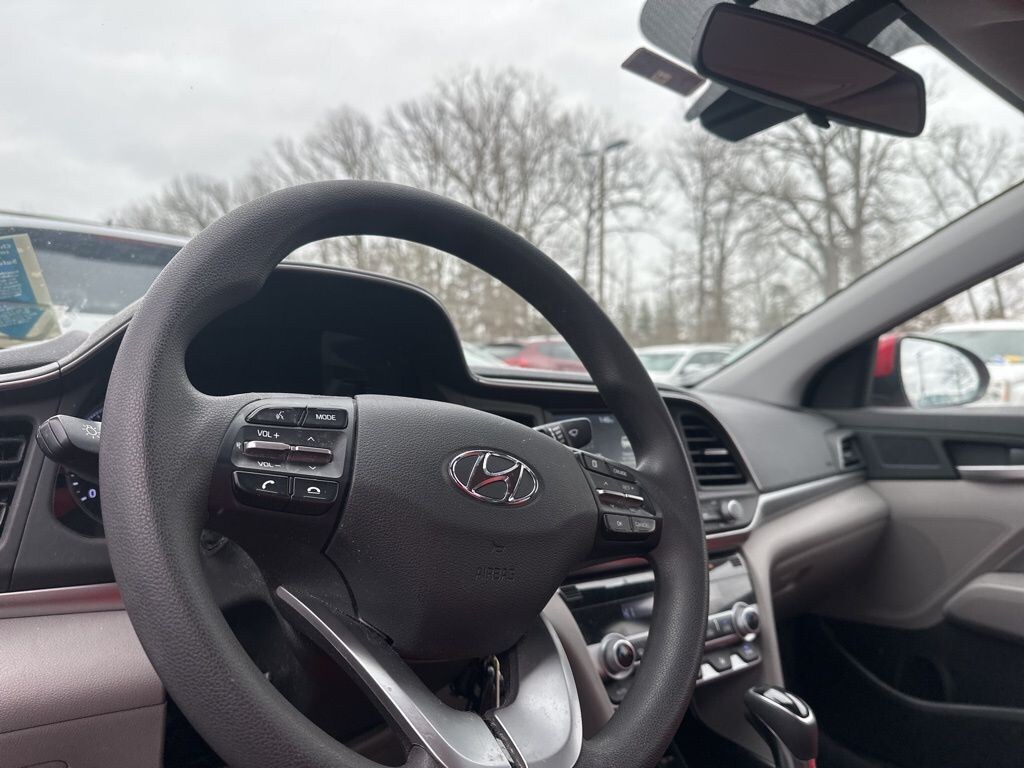 Used 2020 Hyundai Elantra SEL Sedan