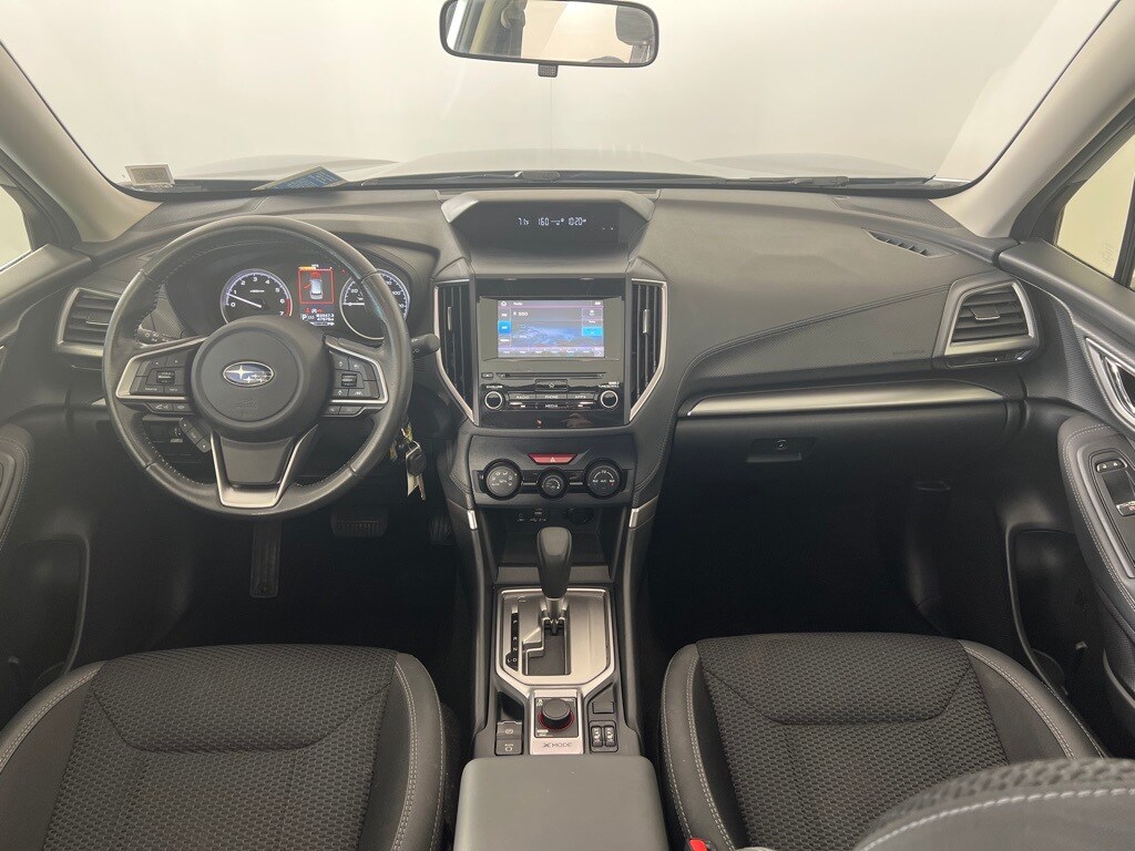 2019 Subaru Forester Premium photo 2