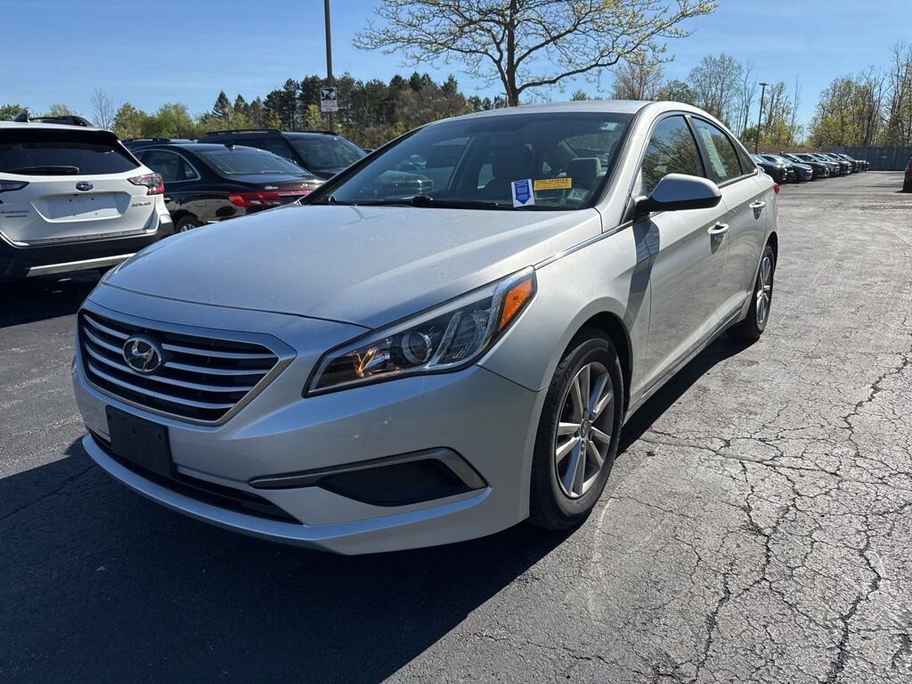 Used 2017 Hyundai Sonata SE w/PZEV Sedan