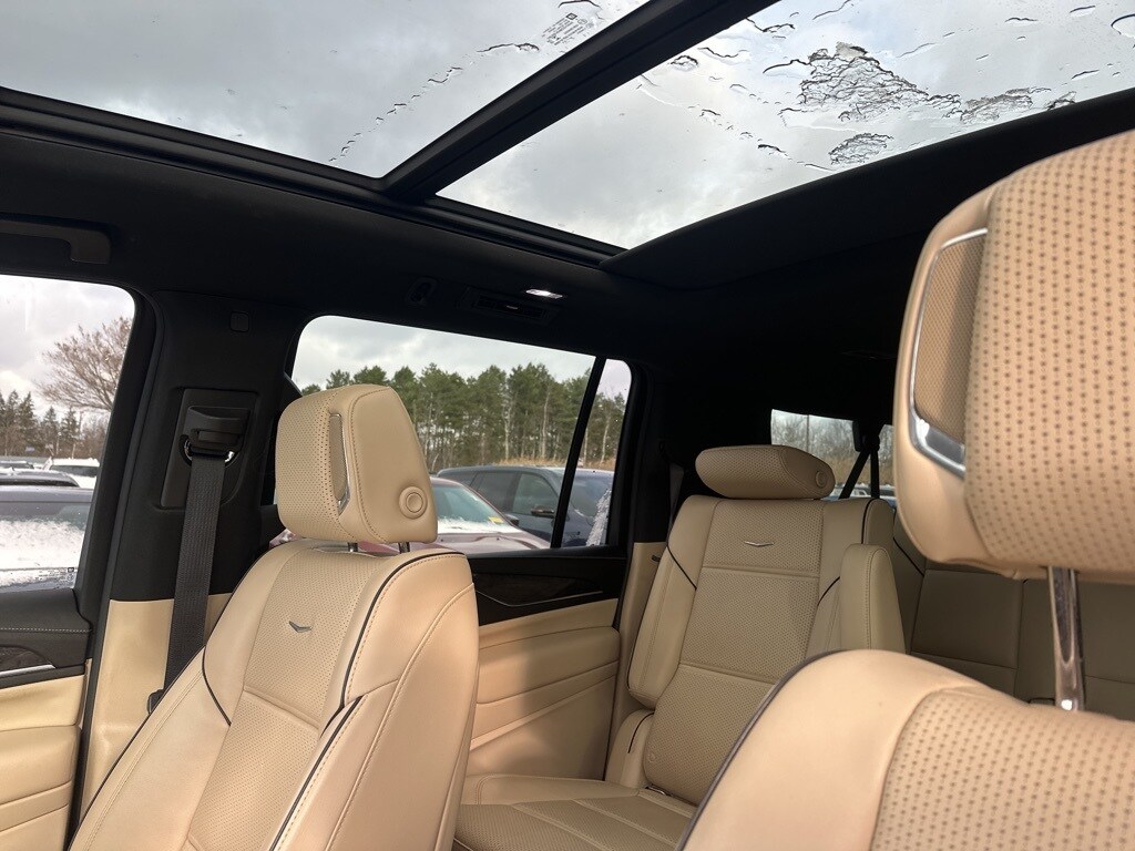 Used 2021 CADILLAC Escalade ESV Premium Luxury 4x4 SUV