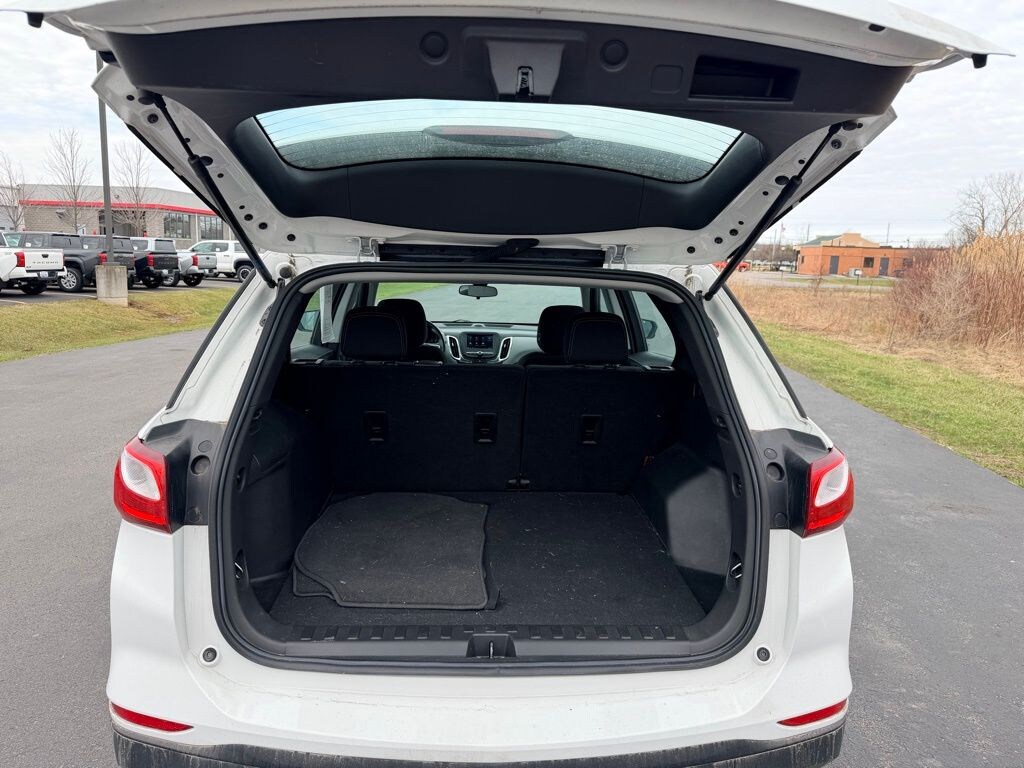 Used 2021 Chevrolet Equinox LS SUV