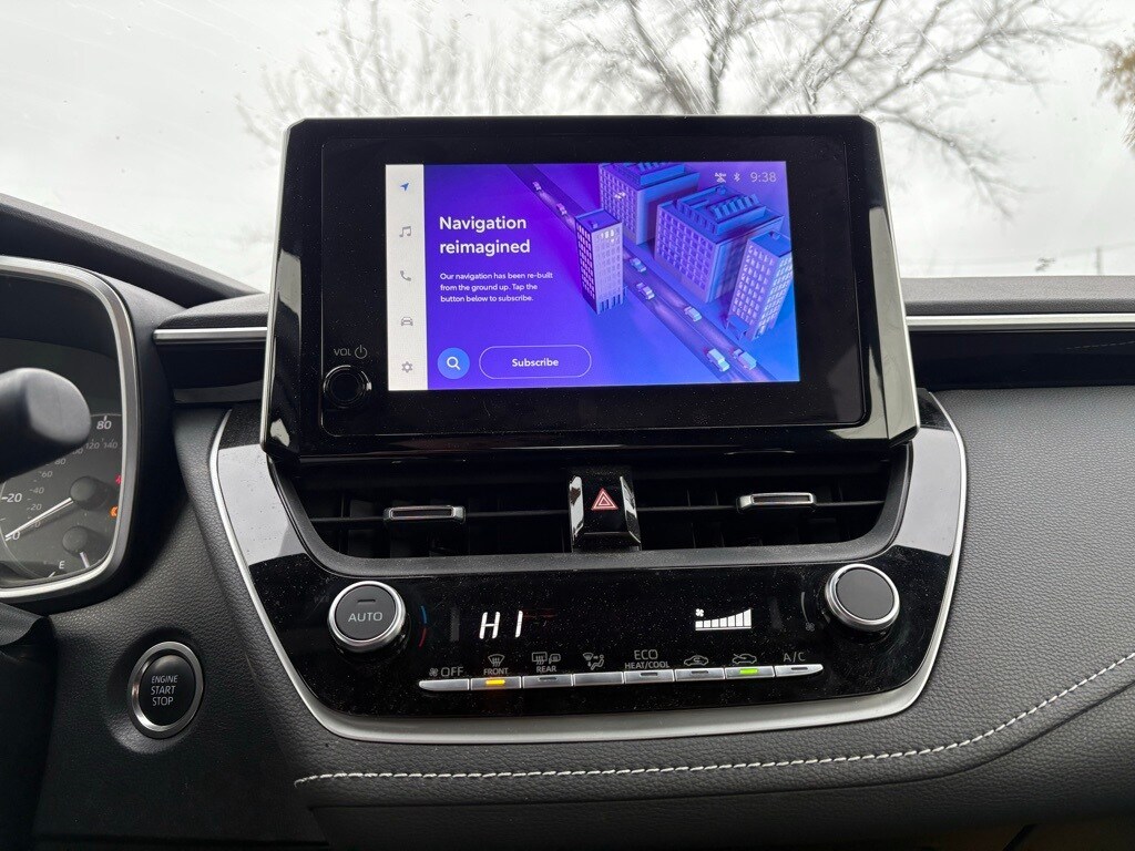 Certified 2025 Toyota Corolla Hatchback SE Hatchback