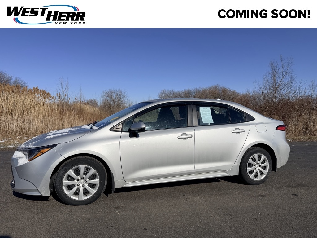 Used 2023 Toyota Corolla LE Sedan