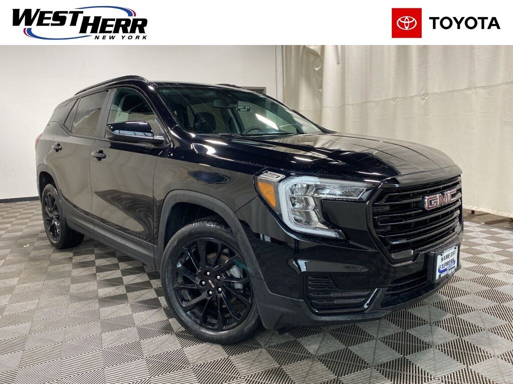 Used 2023 GMC Terrain SLE SUV