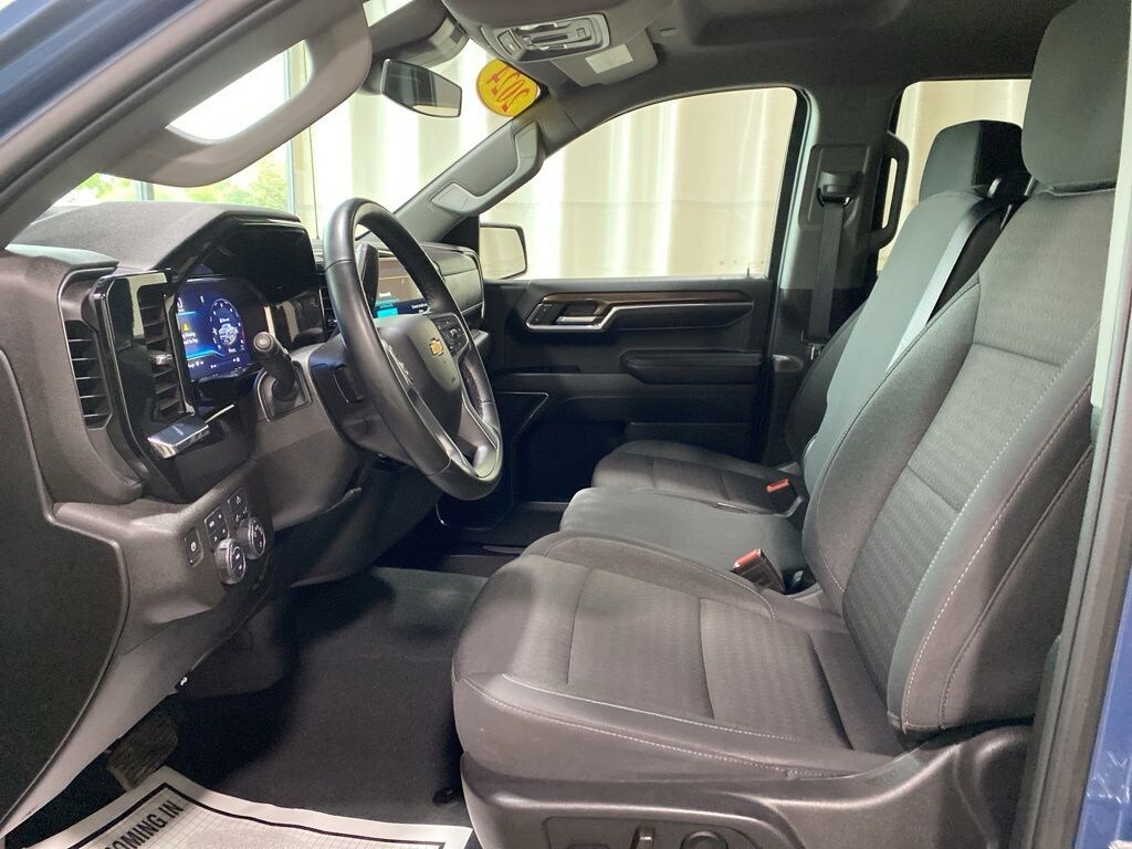 Used 2024 Chevrolet Silverado 1500 LT Truck Crew Cab