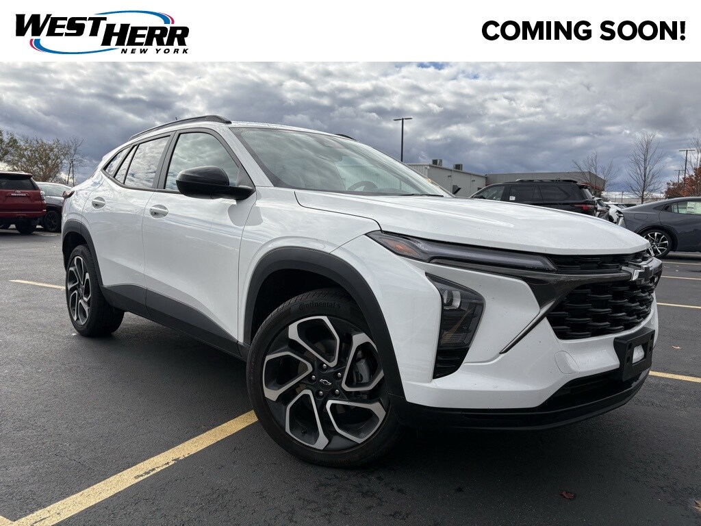 Used 2024 Chevrolet Trax 2RS SUV