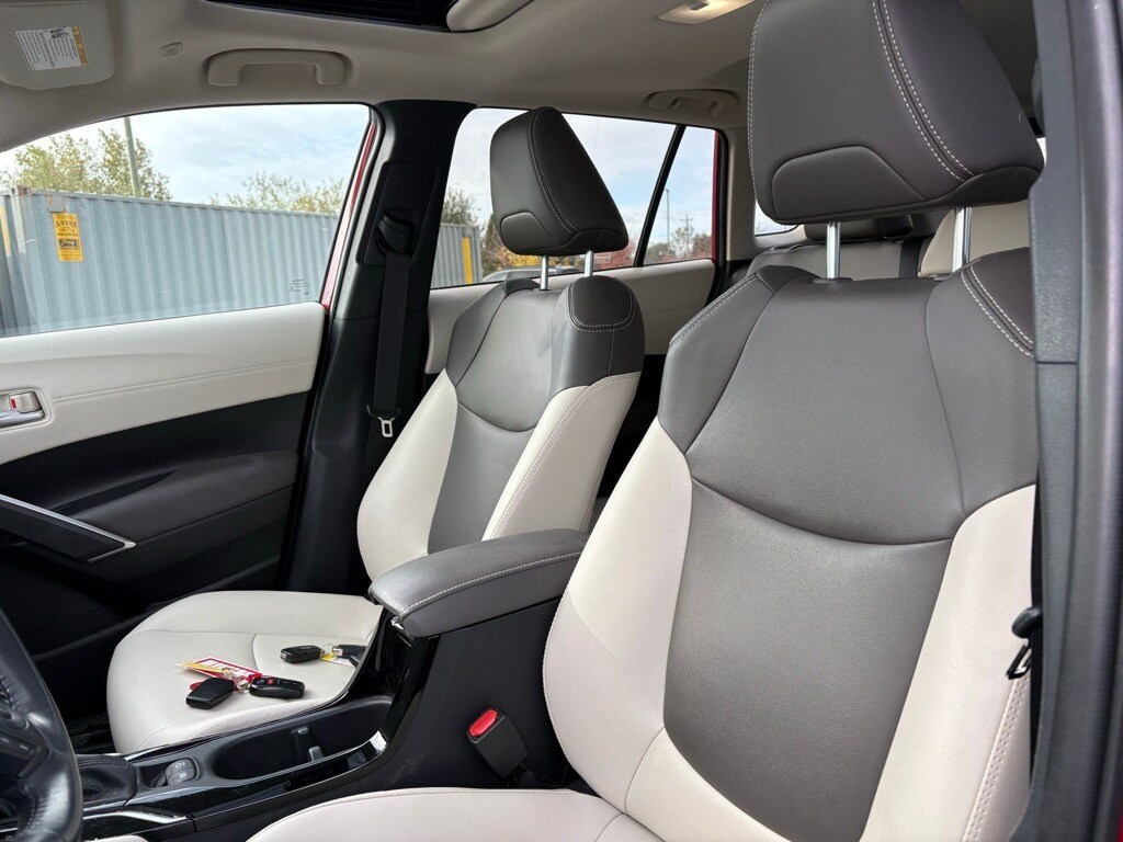 Used 2023 Toyota Corolla Cross XLE SUV