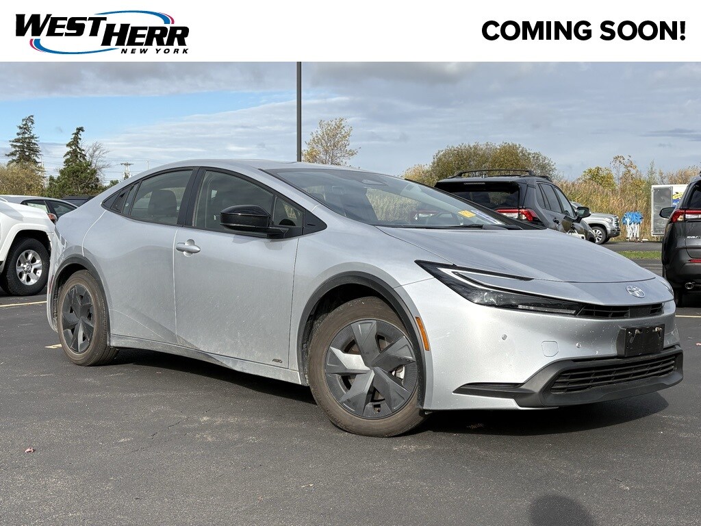 Used 2023 Toyota Prius LE Hatchback