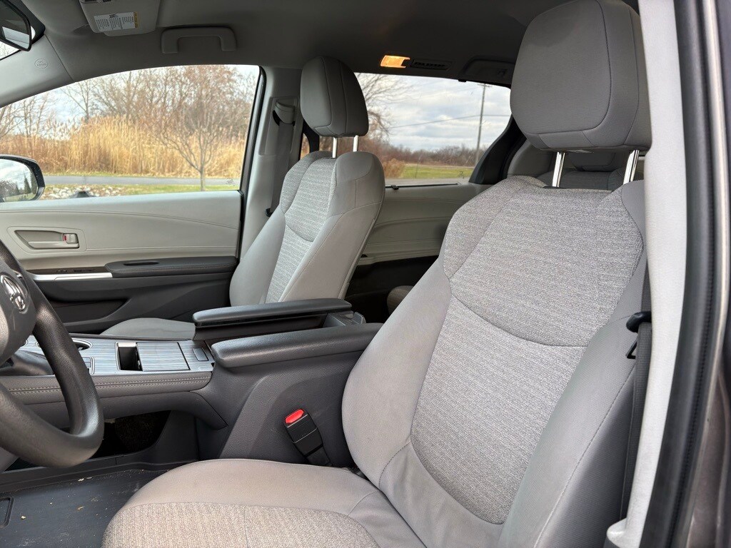 Used 2023 Toyota Sienna LE Van Passenger Van