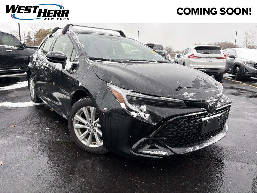 Certified 2025 Toyota Corolla Hatchback SE Hatchback