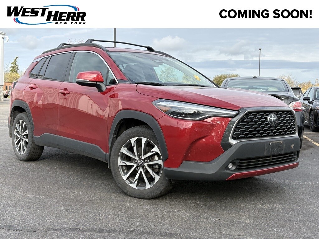 Used 2023 Toyota Corolla Cross XLE SUV