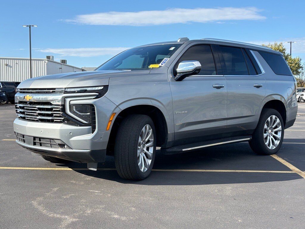 2025 Chevrolet Tahoe Premier photo 3