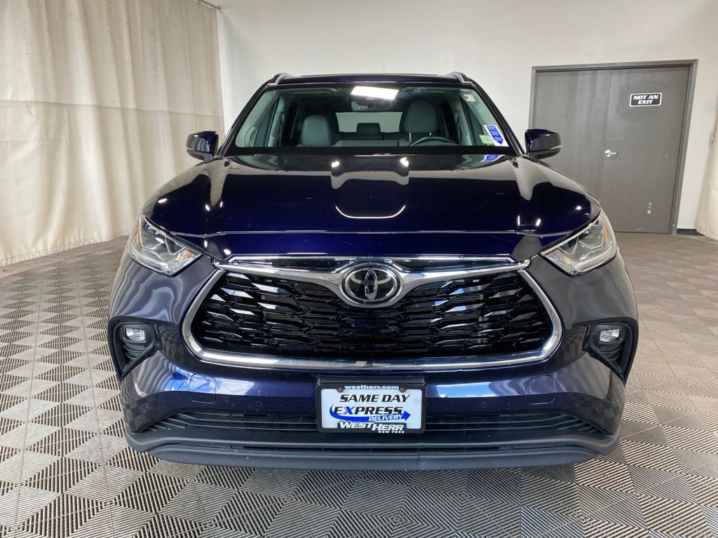 Used 2023 Toyota Highlander Limited SUV