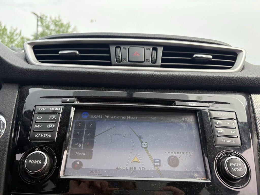 Used 2016 Nissan Rogue SL SUV